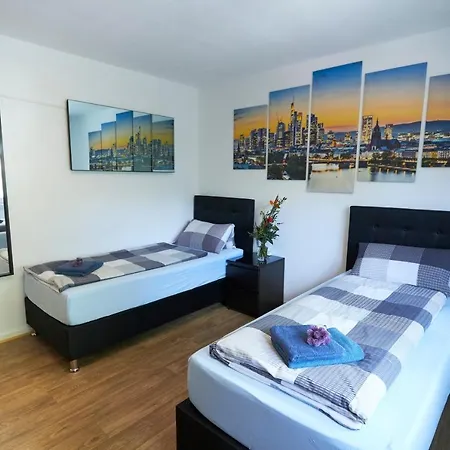 Grosszuegiges Apartment Nahe Frankfurt Rote Warte Extérieur photo