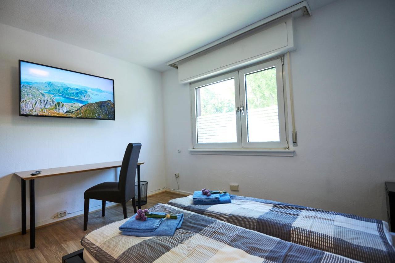 Grosszuegiges Nahe Frankfurt Apartment Rote Warte